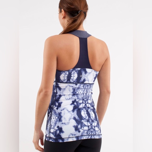 Lululemon Scoop Neck Tank - Ink Blot Deep Indigo - Picture 1 of 9